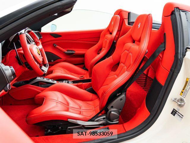 Ferrari 488 Spider 2016-12 378012-18