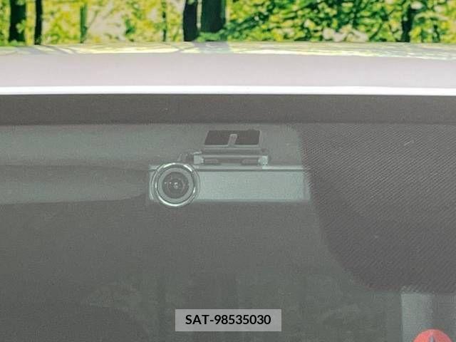 Nissan AURA 2021-09 356660-6