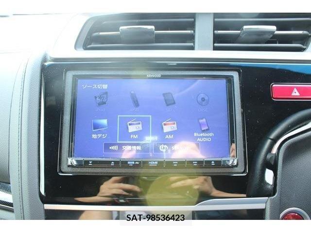 Honda FIT HYBRID 2017-04 297779-2
