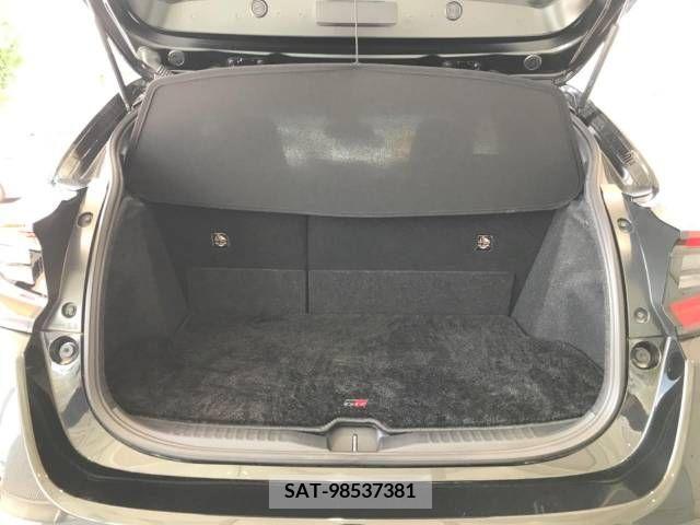 Toyota YARIS 2021-01 332701-12