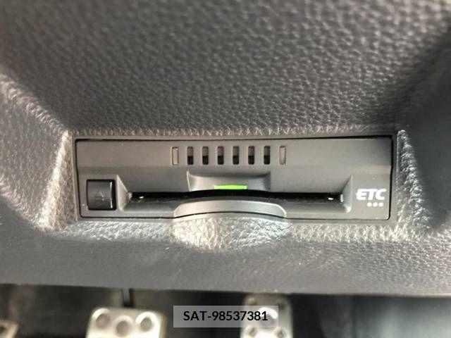 Toyota YARIS 2021-01 332701-6