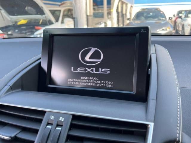 Lexus HS 2018-02 14380-2