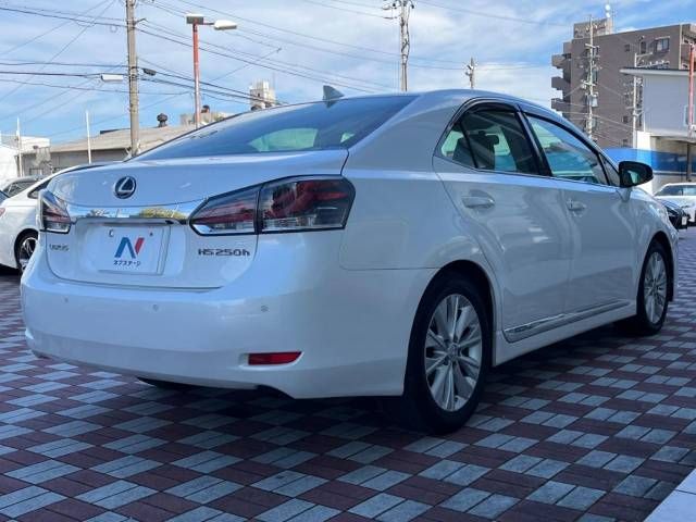 Lexus HS 2018-02 14380-15