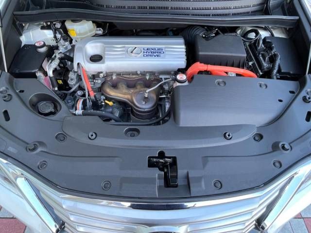 Lexus HS 2018-02 14380-18
