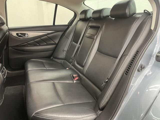 Nissan SKYLINE 2014-02 192692-22