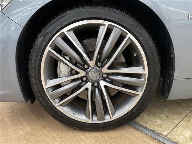 Nissan SKYLINE 2014-02 192692-17