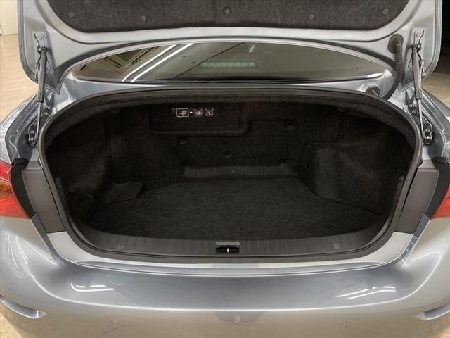 Nissan SKYLINE 2014-02 192692-23