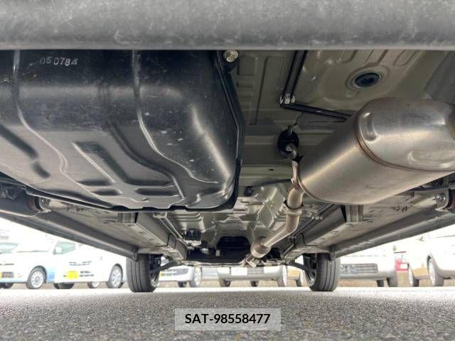 Suzuki HUSTLER 2018-07 379767-19