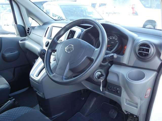 Nissan NV200 VANETTE WAGON 2018-01 15994-12