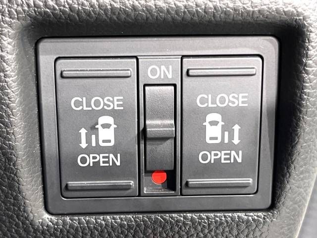 Honda N BOX CUSTOM 2022-03 180933-5