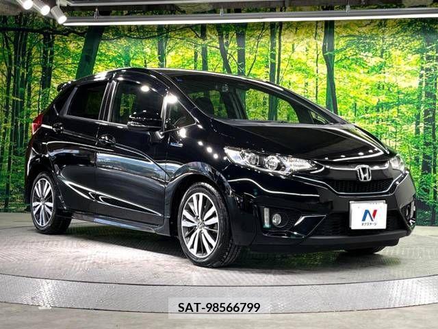 Honda FIT HYBRID 2015-12 304091-16