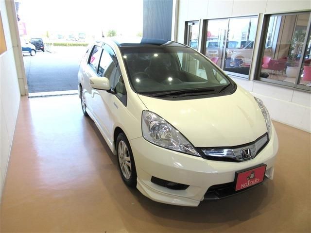 Honda FIT SHUTTLE HYBRID 2012-08 13463-1