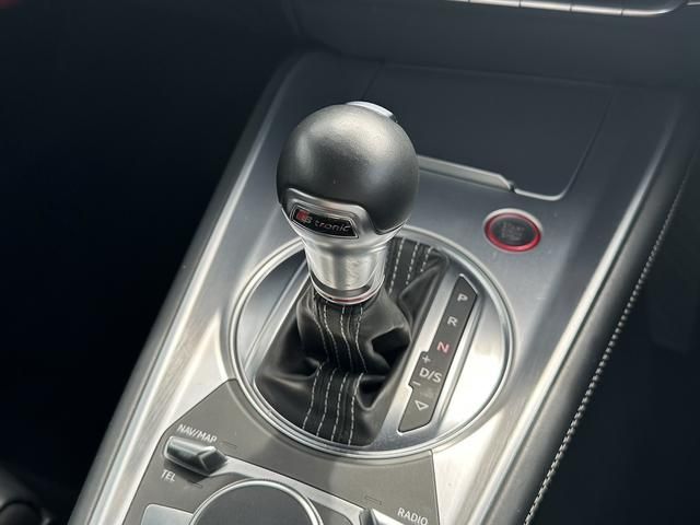 Audi TTS 2017-12 22362-11
