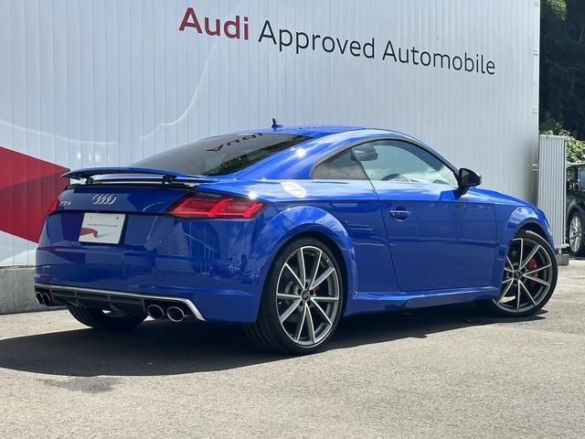 Audi TTS 2017-12 22362-1