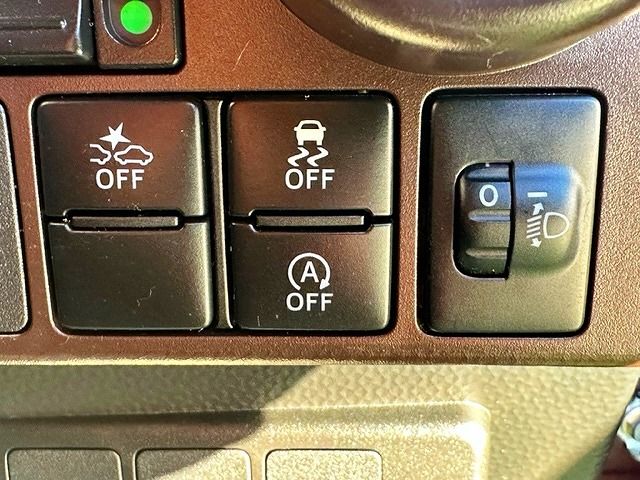 Toyota ROOMY 2017-02 187483-12