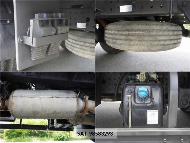 Mitsubishi CANTER 2018-03 294506-17