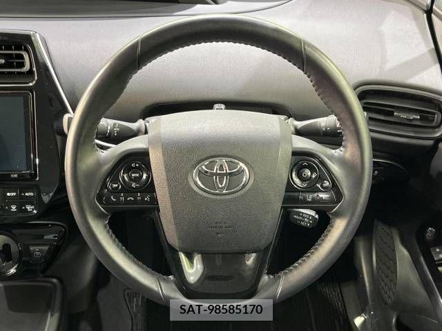 Toyota PRIUS 2021-01 209481-11