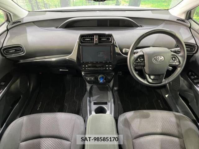 Toyota PRIUS 2021-01 209481-1