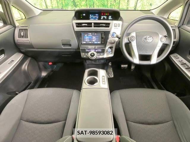 Toyota PRIUS ALPHA 2015-10 282492-1