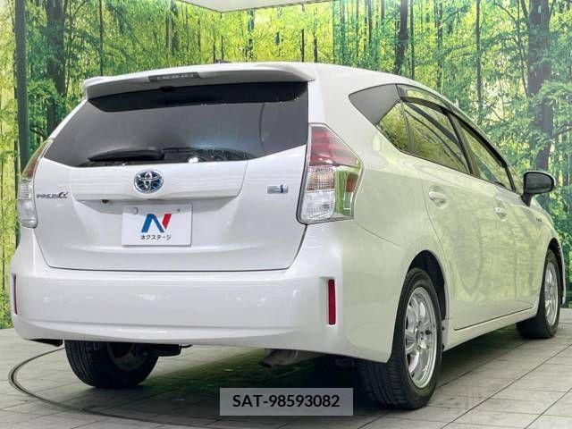 Toyota PRIUS ALPHA 2015-10 282492-18