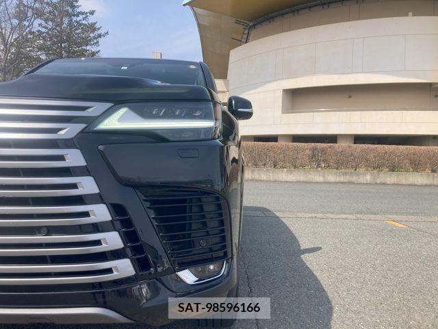 Lexus LX 2023-01 242281-5