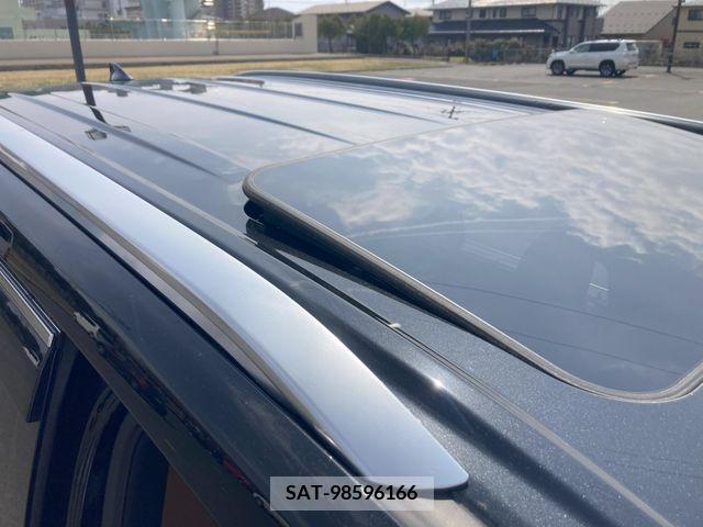 Lexus LX 2023-01 242281-24