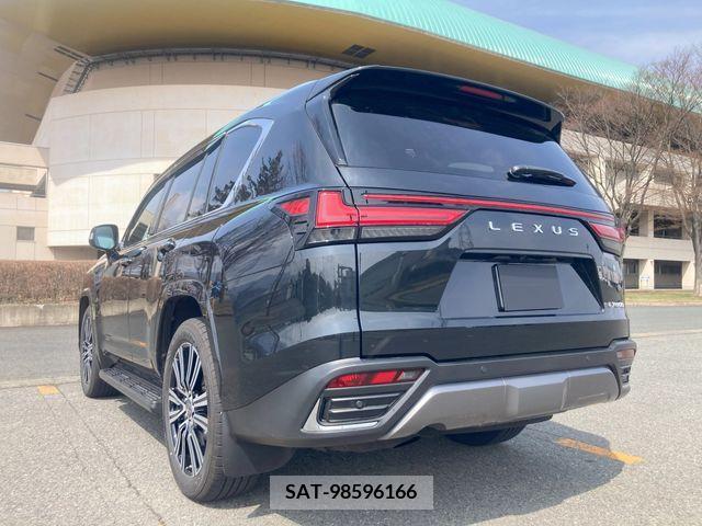 Lexus LX 2023-01 242281-2
