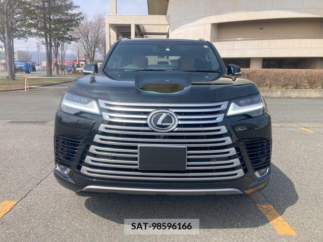 Lexus LX 2023-01 242281-3