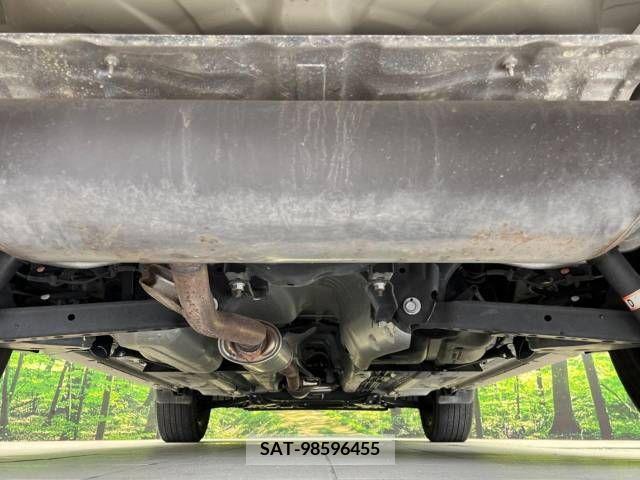 Nissan X-TRAIL 2017-07 330782-19