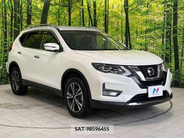 Nissan X-TRAIL 2017-07 330782-16