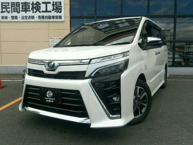 Toyota VOXY 2019-04 7750-0