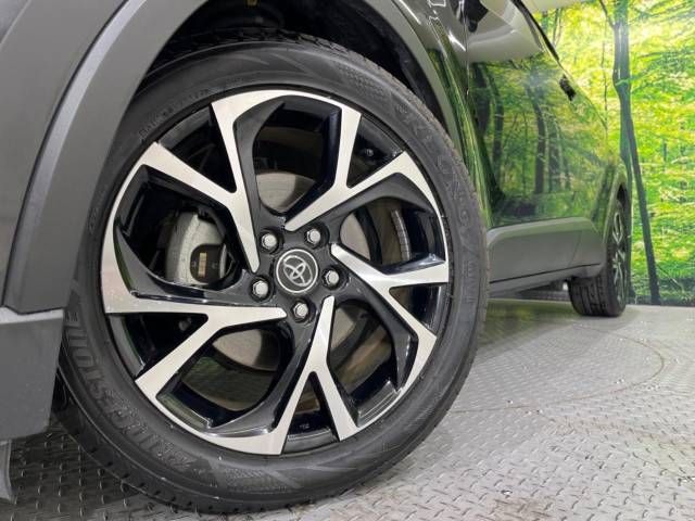 Toyota C-HR 2017-05 193147-13
