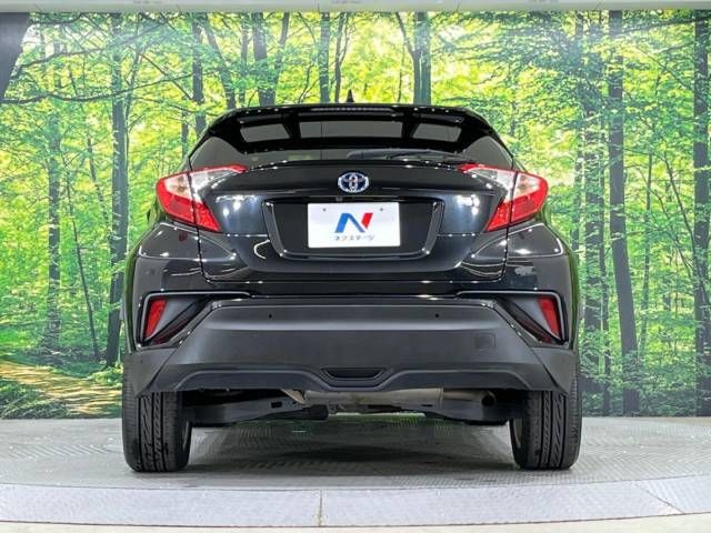 Toyota C-HR 2017-05 193147-15