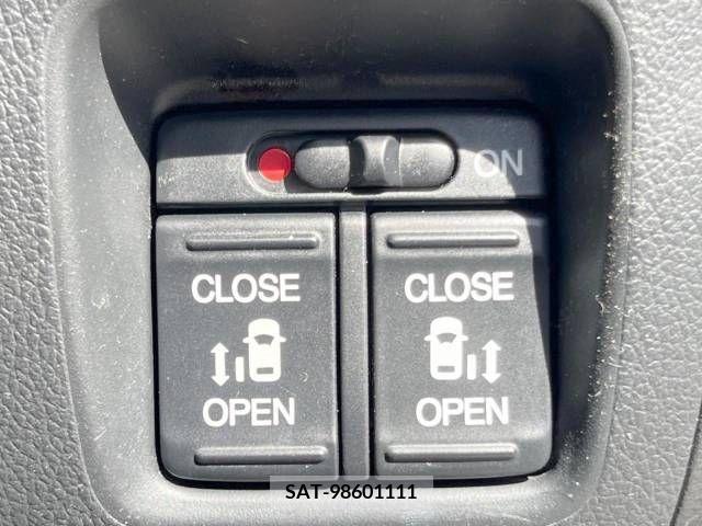 Honda N BOX CUSTOM 2013-06 248922-4