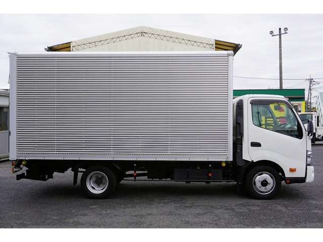 Hino DUTRO 2017-01 18181-4