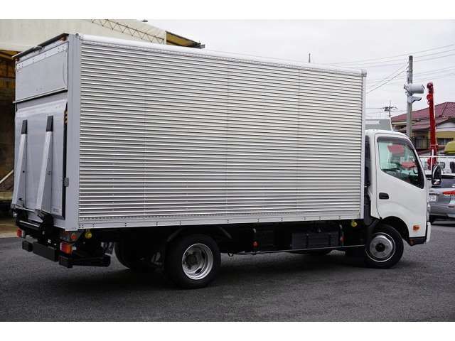 Hino DUTRO 2017-01 18181-7