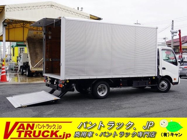 Hino DUTRO 2017-01 18181-0