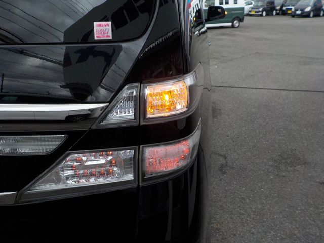 Toyota VELLFIRE 2012-02 23456-15