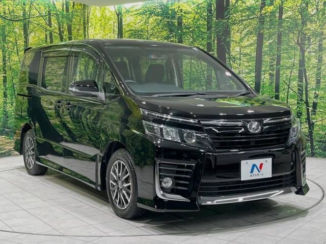 Toyota VOXY 2014-10 18215-17