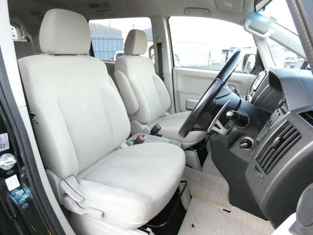 Mitsubishi DELICA D5 2013-06 190241-6