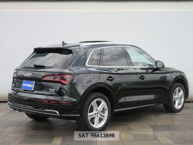 Audi Q5 2018-11 350290-2