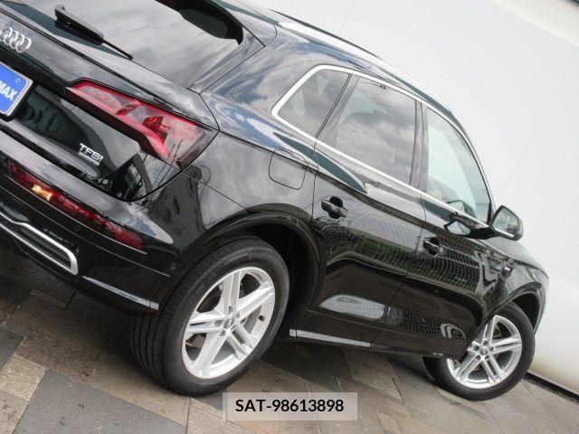 Audi Q5 2018-11 350290-11