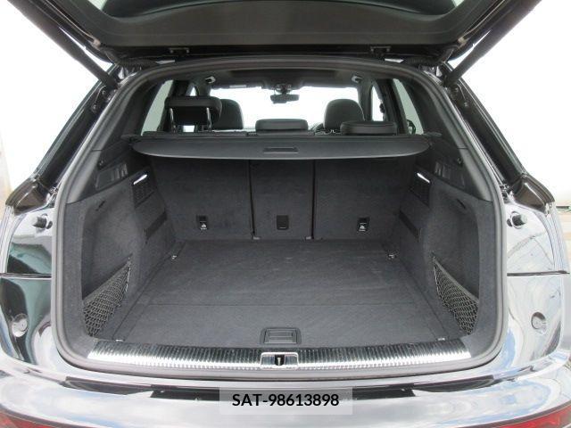 Audi Q5 2018-11 350290-8