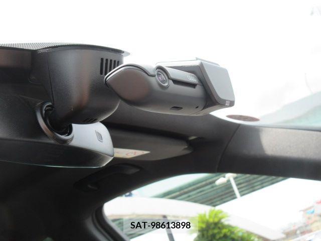 Audi Q5 2018-11 350290-23