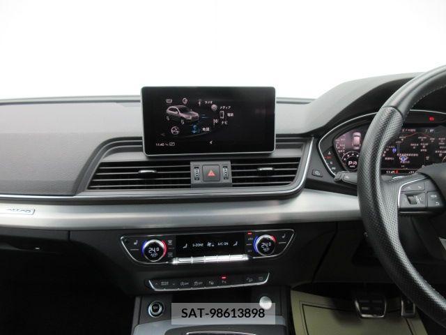 Audi Q5 2018-11 350290-12