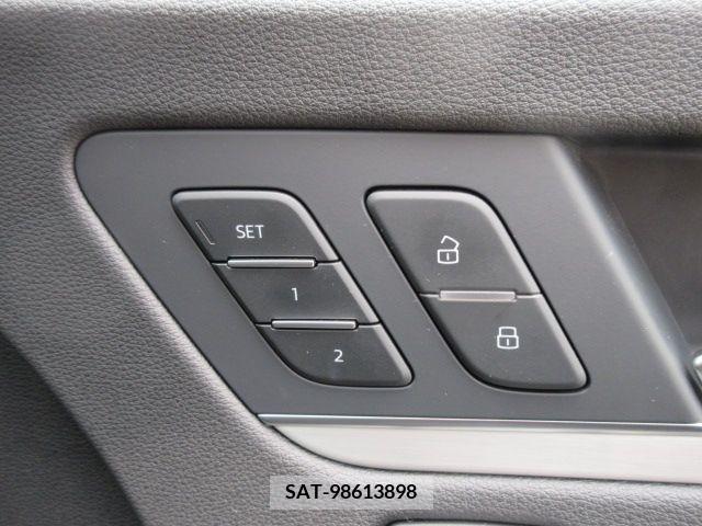Audi Q5 2018-11 350290-24