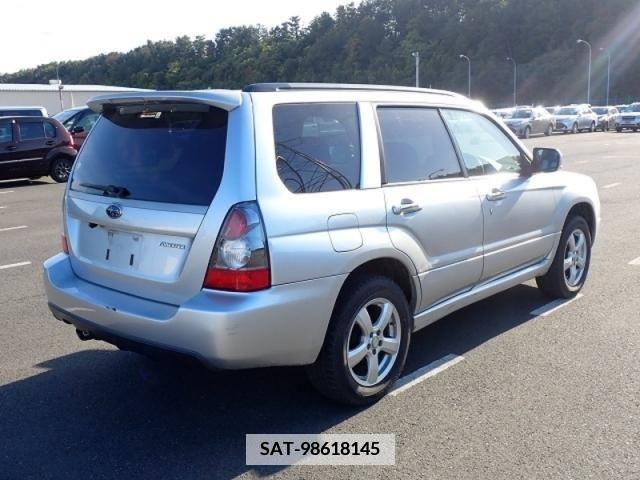 Subaru FORESTER 2005-07 352671-13