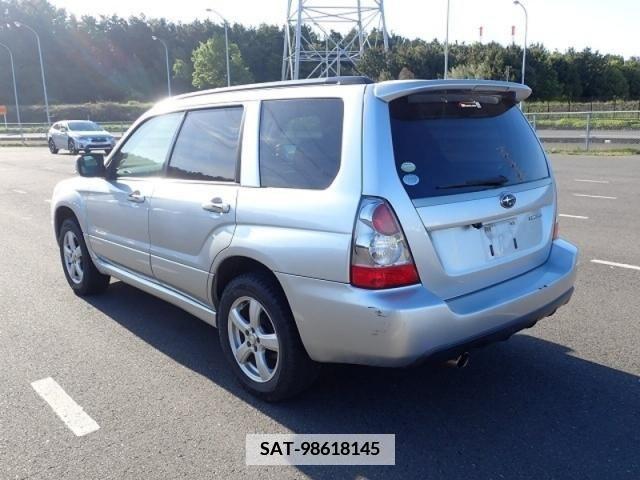 Subaru FORESTER 2005-07 352671-12