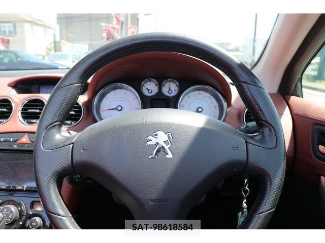 Peugeot 308 2013-05 373230-1