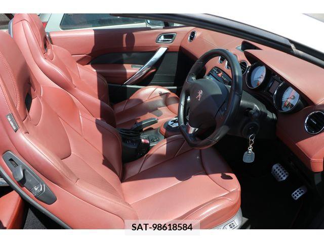 Peugeot 308 2013-05 373230-11